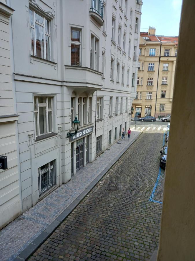 Old Town Apartment Praga Esterno foto